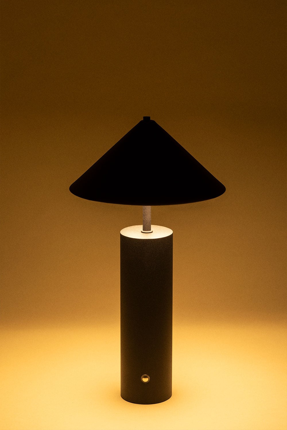 Bezprzewodowa lampa stołowa LED z metalu Mayra, obrazek w galerii 3