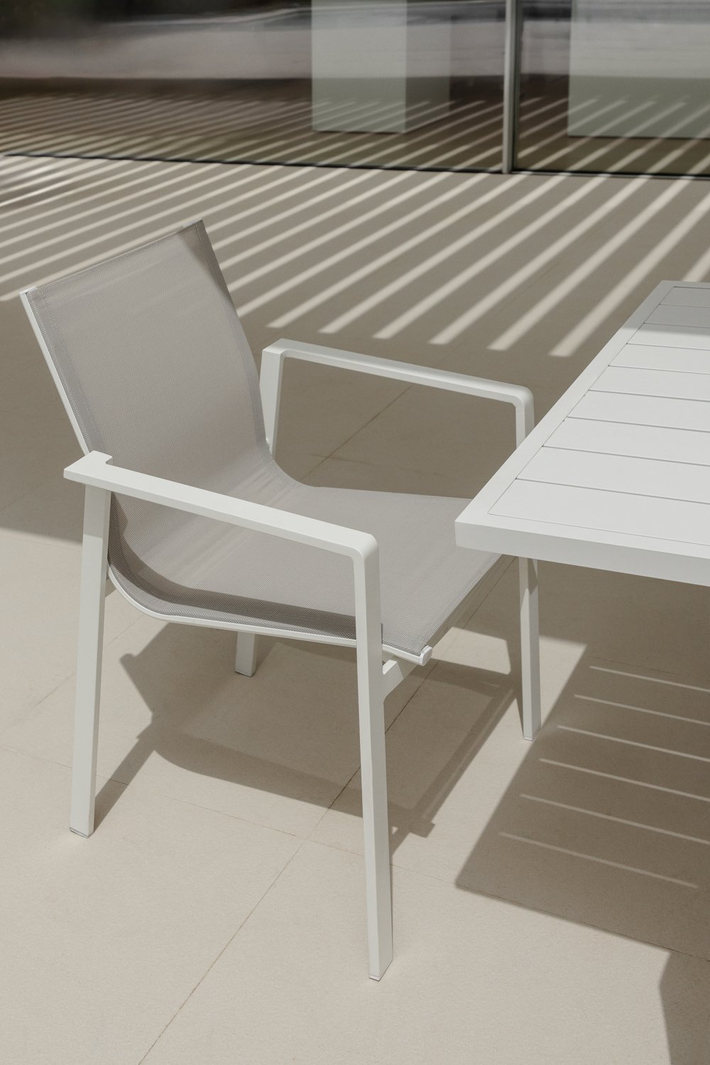 Krzesło ogrodowe Eika z możliwością sztaplowania, obrazek w galerii 1