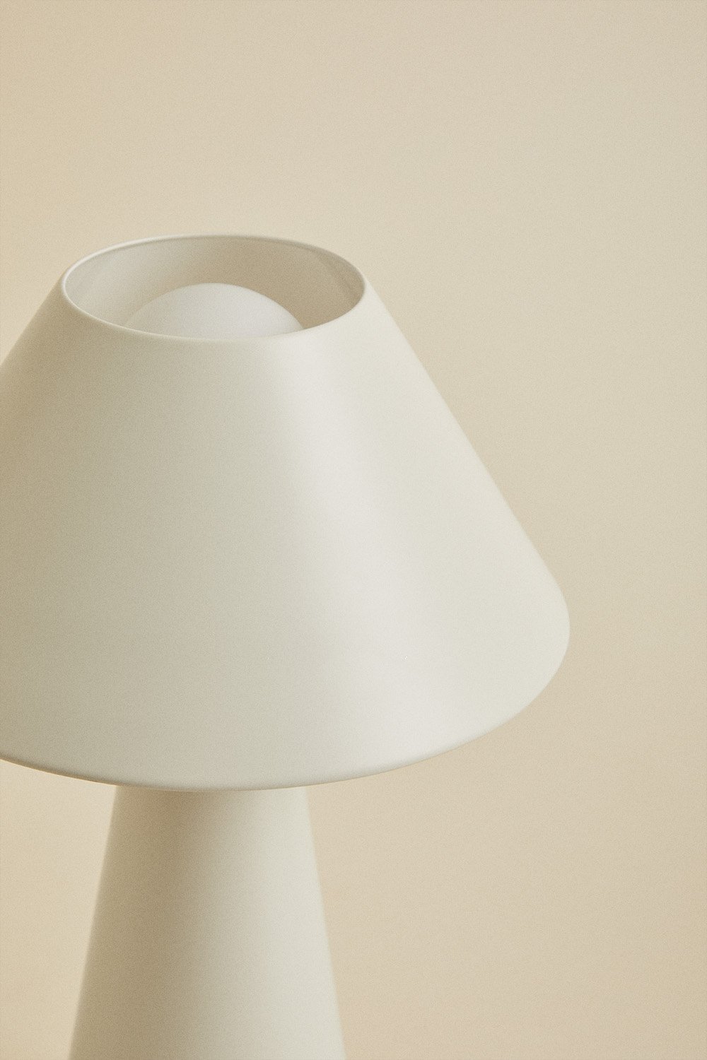 Żelazna lampa stołowa Silenora, obrazek w galerii 4