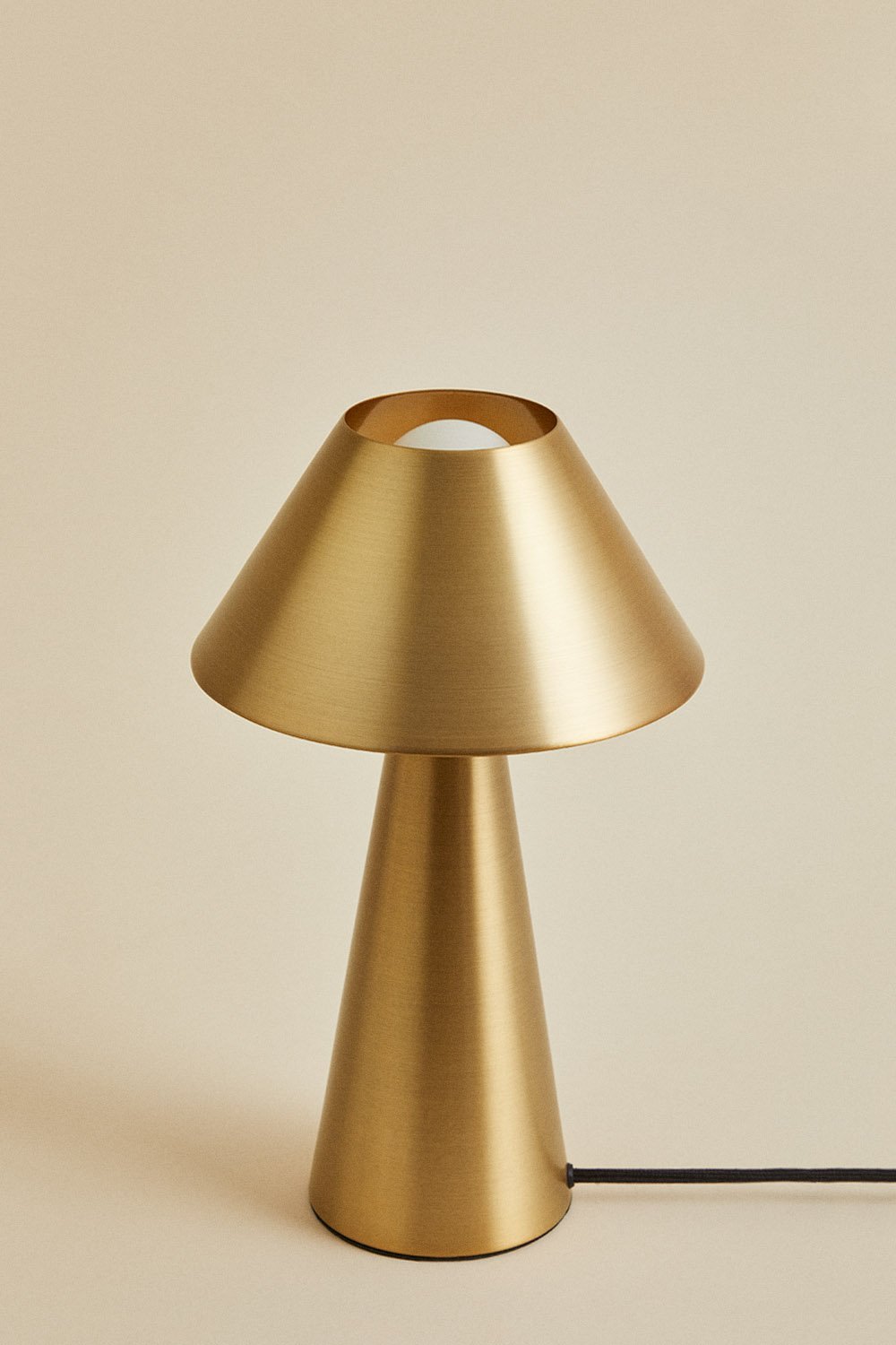 Żelazna lampa stołowa Silenora, obrazek w galerii 2