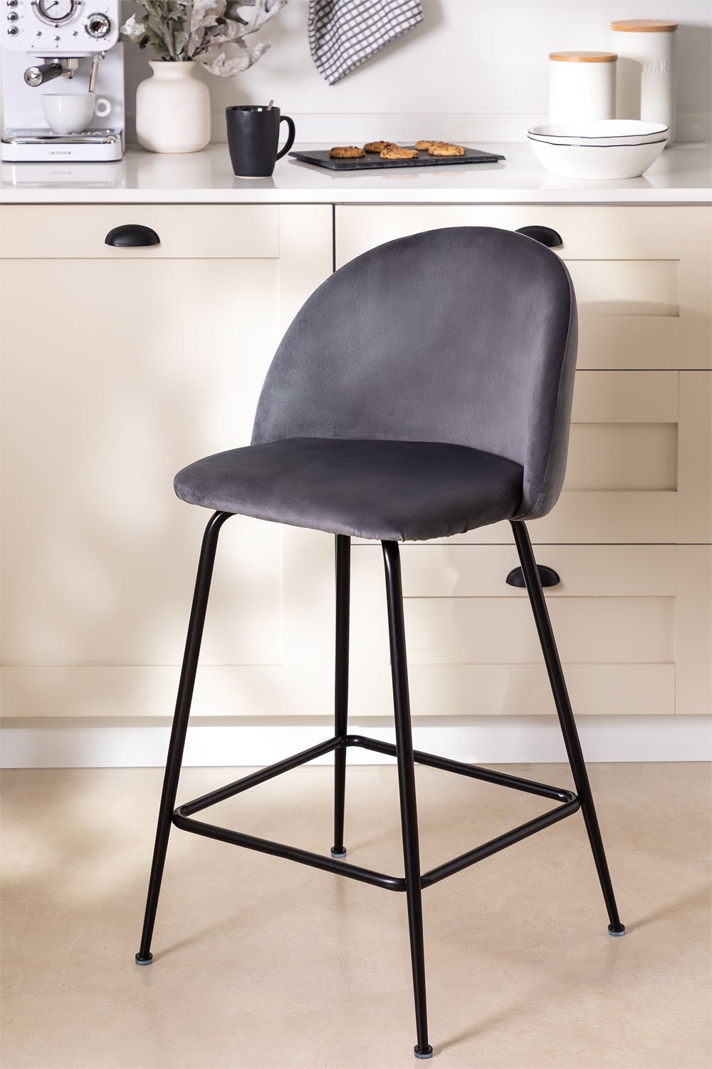 Zestaw 2 wysokich stołków z aksamitu Kana Design, obrazek w galerii 8