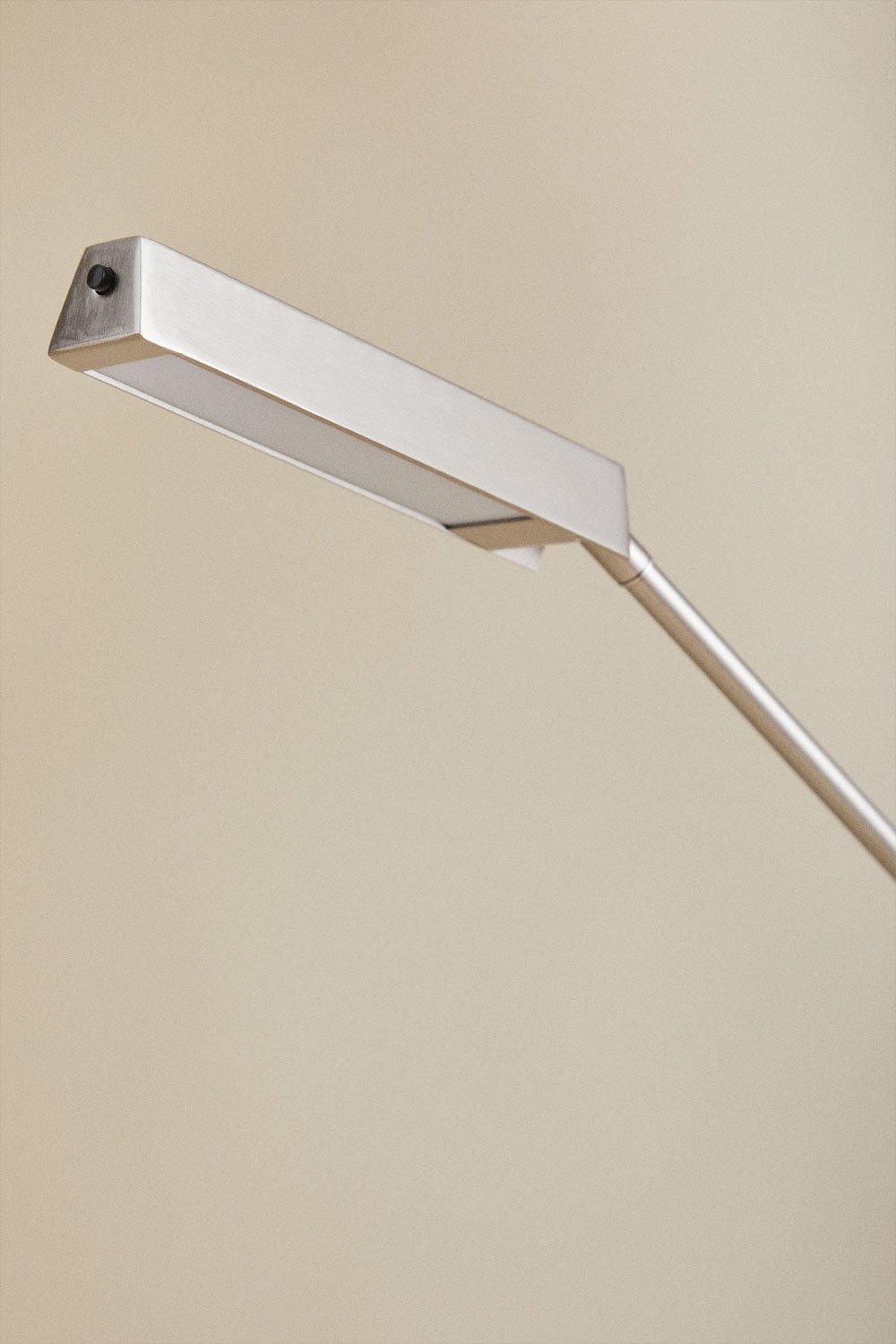 Lampa stołowa LED z żelaza Valtyn, obrazek w galerii 6