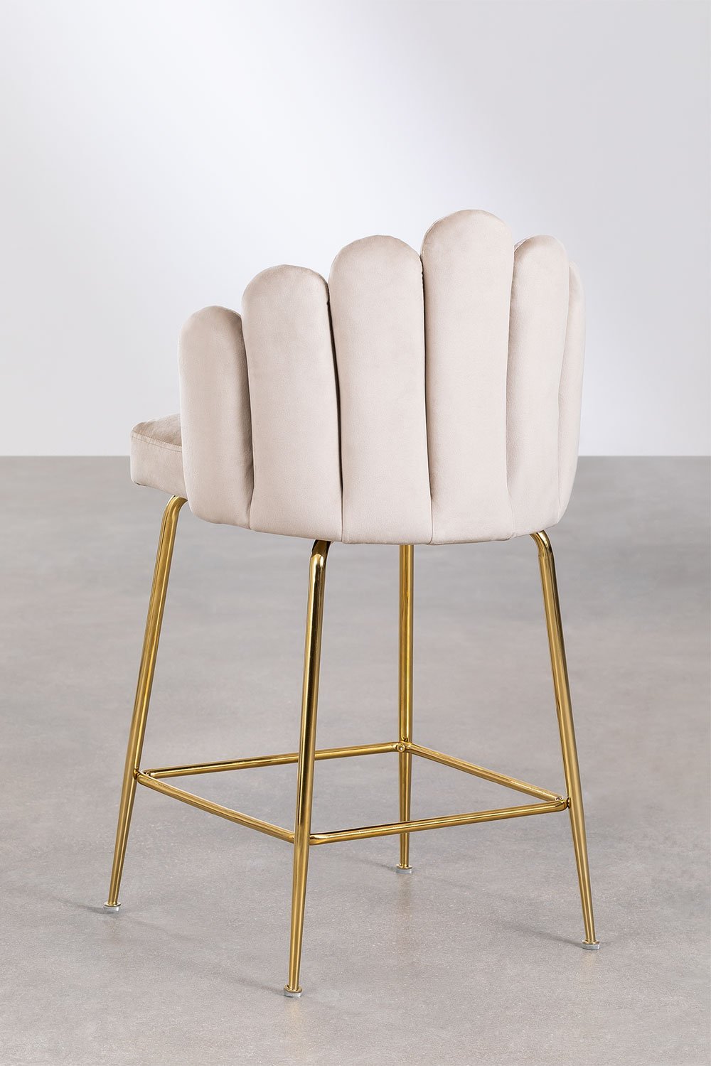 Taboret wysoki 65 cm z beżowego kremowego aksamitu Markina, obrazek w galerii 3