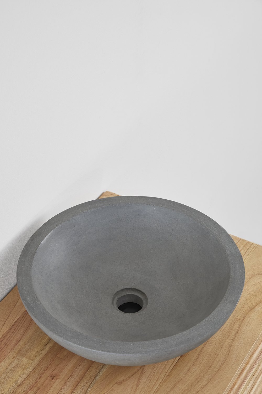 Zestaw wiszących mebli łazienkowych z drewna Deleyna, obrazek w galerii 4