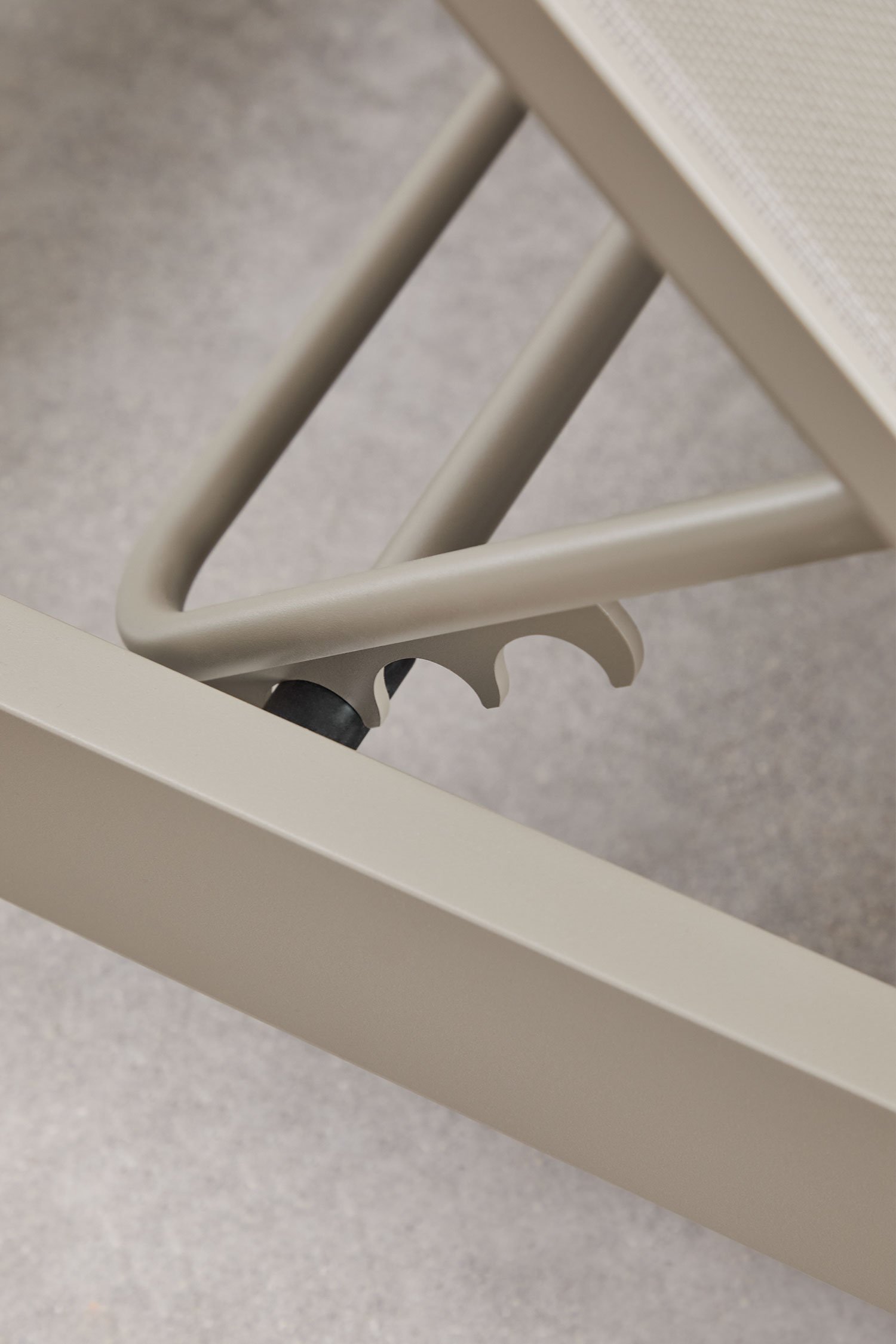 Zestaw 2 aluminiowych leżaków z poduszką Akelia, obrazek w galerii 8