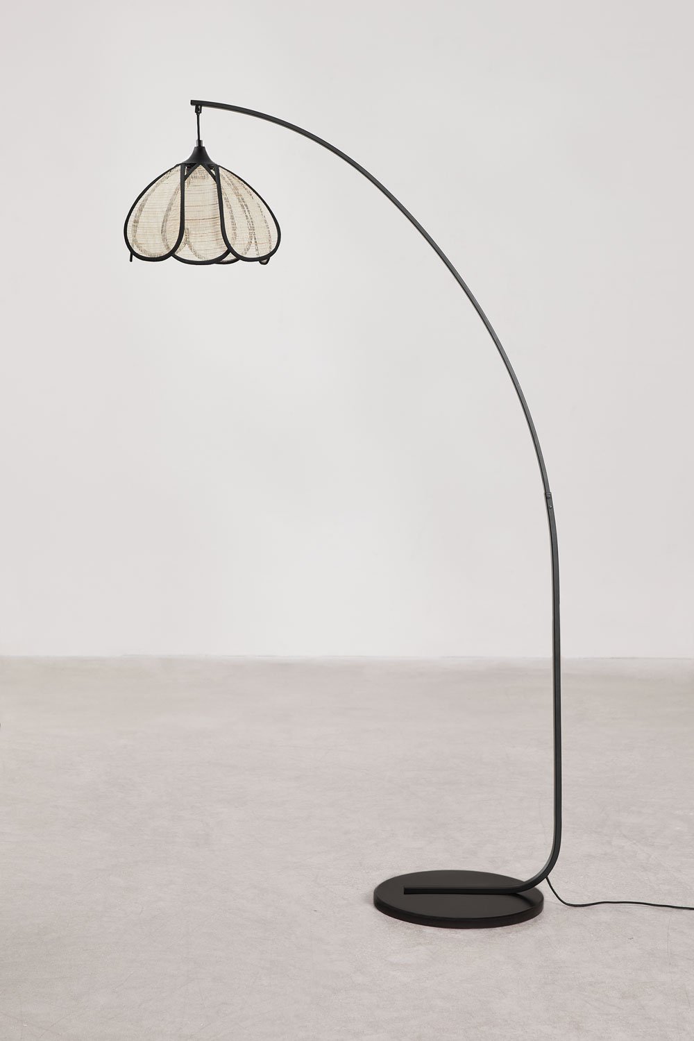 Lampa podłogowa Vidson z żelaza i lnu , obrazek w galerii 2