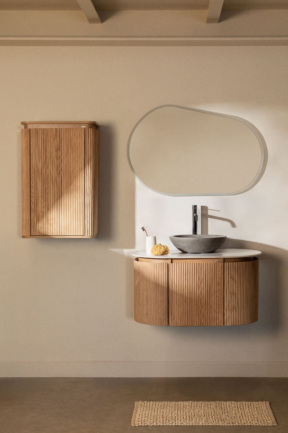 Zestaw wiszących mebli łazienkowych z drewna Carsone, obrazek w galerii 1