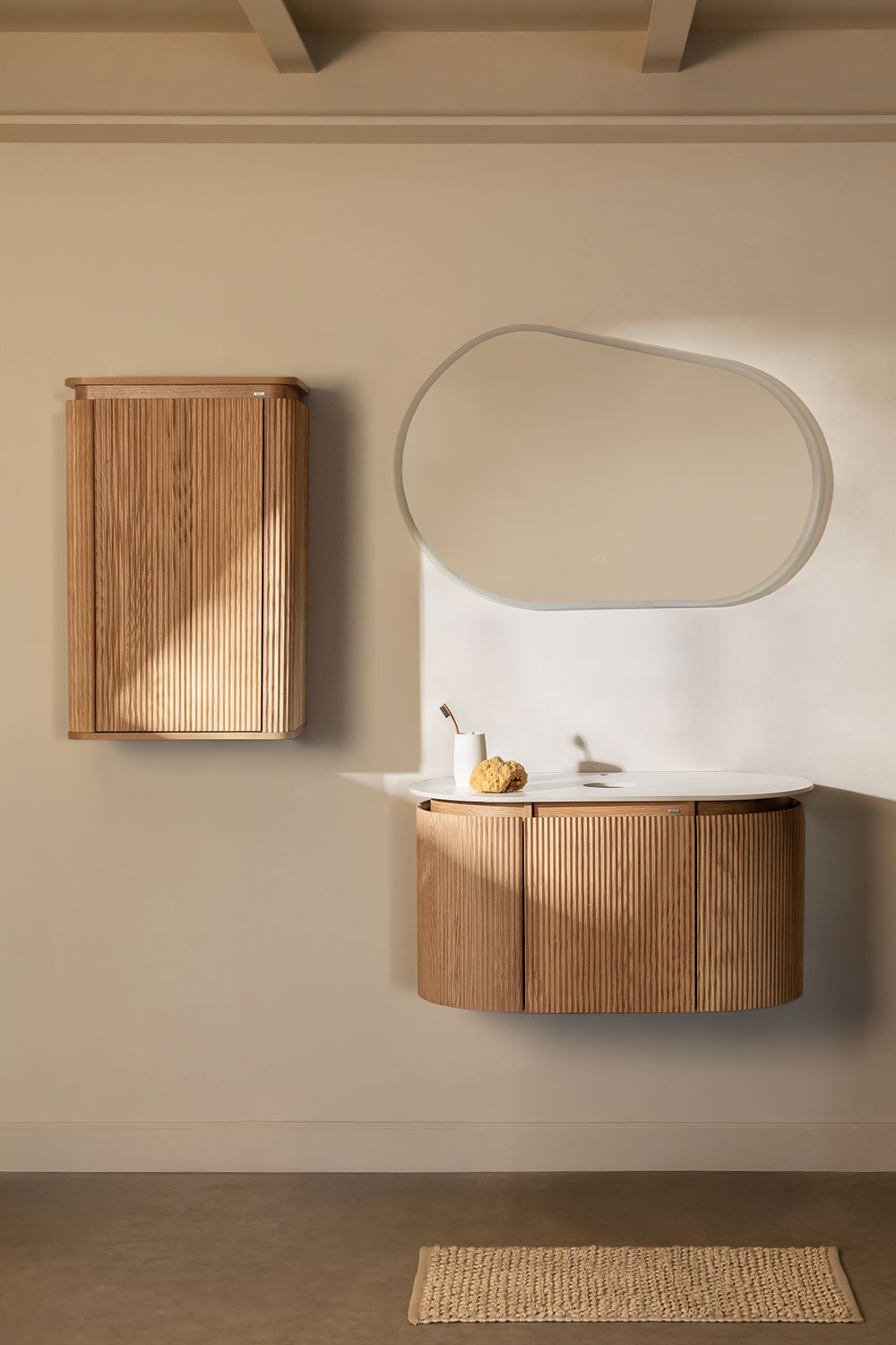 Zestaw wiszących mebli łazienkowych z drewna Carsone, obrazek w galerii 1