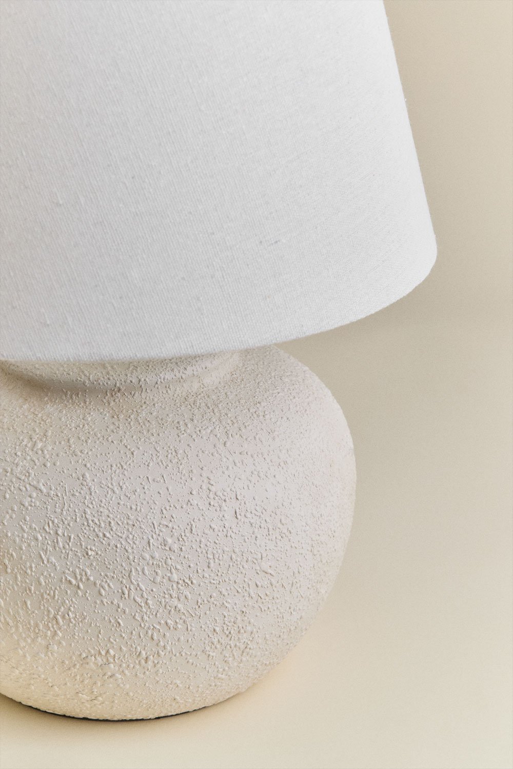 Lampa stołowa Kenaris z ceramiki i lnu, obrazek w galerii 5