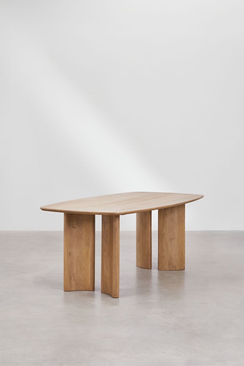 Zestaw prostokątnych stołów 200x100 cm z drewna mango Sidney i 6 krzeseł do jadalni z bouclé Nagore, obrazek w galerii 3