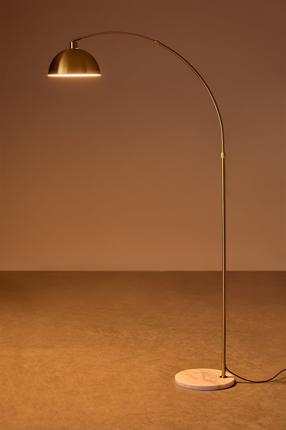 Lampa podłogowa Diala z żelaza, obrazek w galerii 2