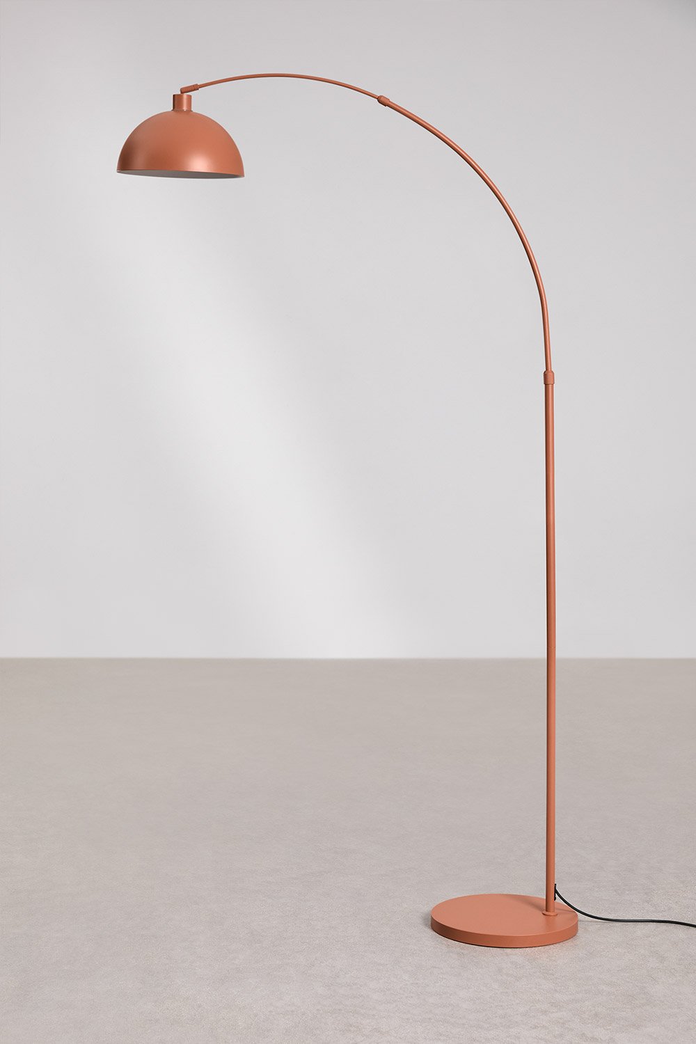 Lampa podłogowa Diala z żelaza, obrazek w galerii 1