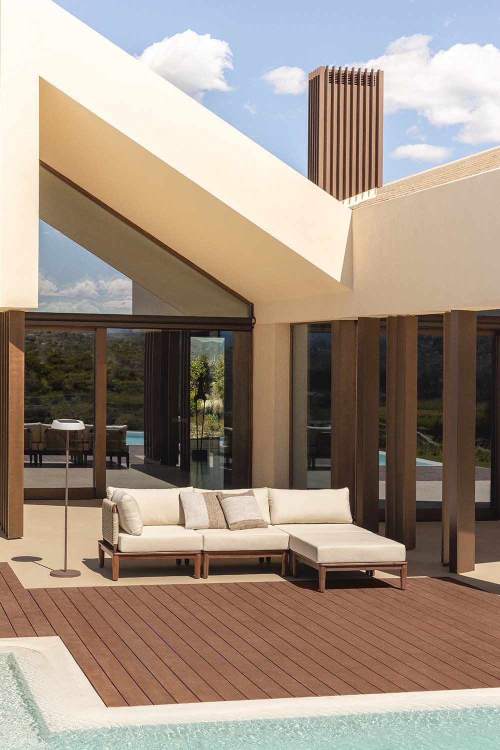 Giulia 3-częściowa modułowa sofa ogrodowa narożna i pufa w kolorze akacjowym  , obrazek w galerii 1