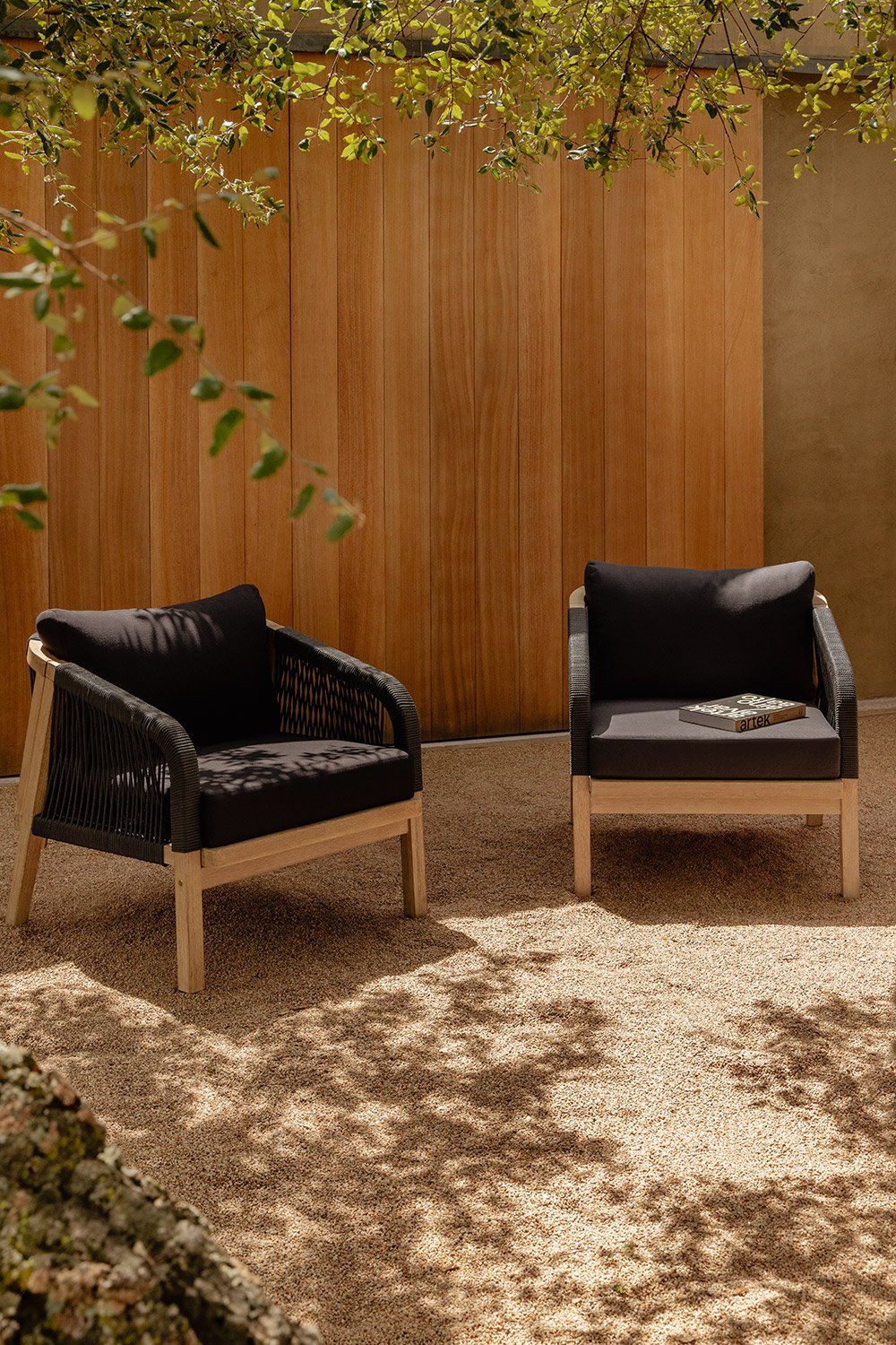 Pack de 2 sillones de jardín en madera de acacia Dubai, obrazek w galerii 1
