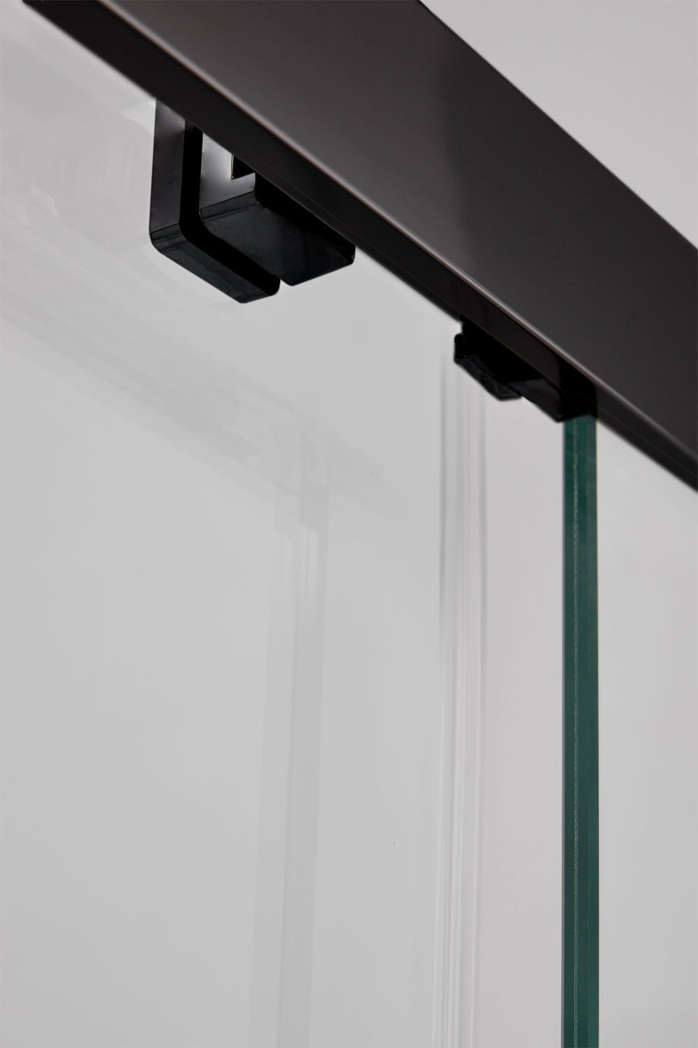 Mampara prysznicowa z frontowym dostępem, z drzwiami przesuwnymi z funkcją miękkiego domykania, szkło hartowane 6 mm i aluminium, obrazek w galerii 6