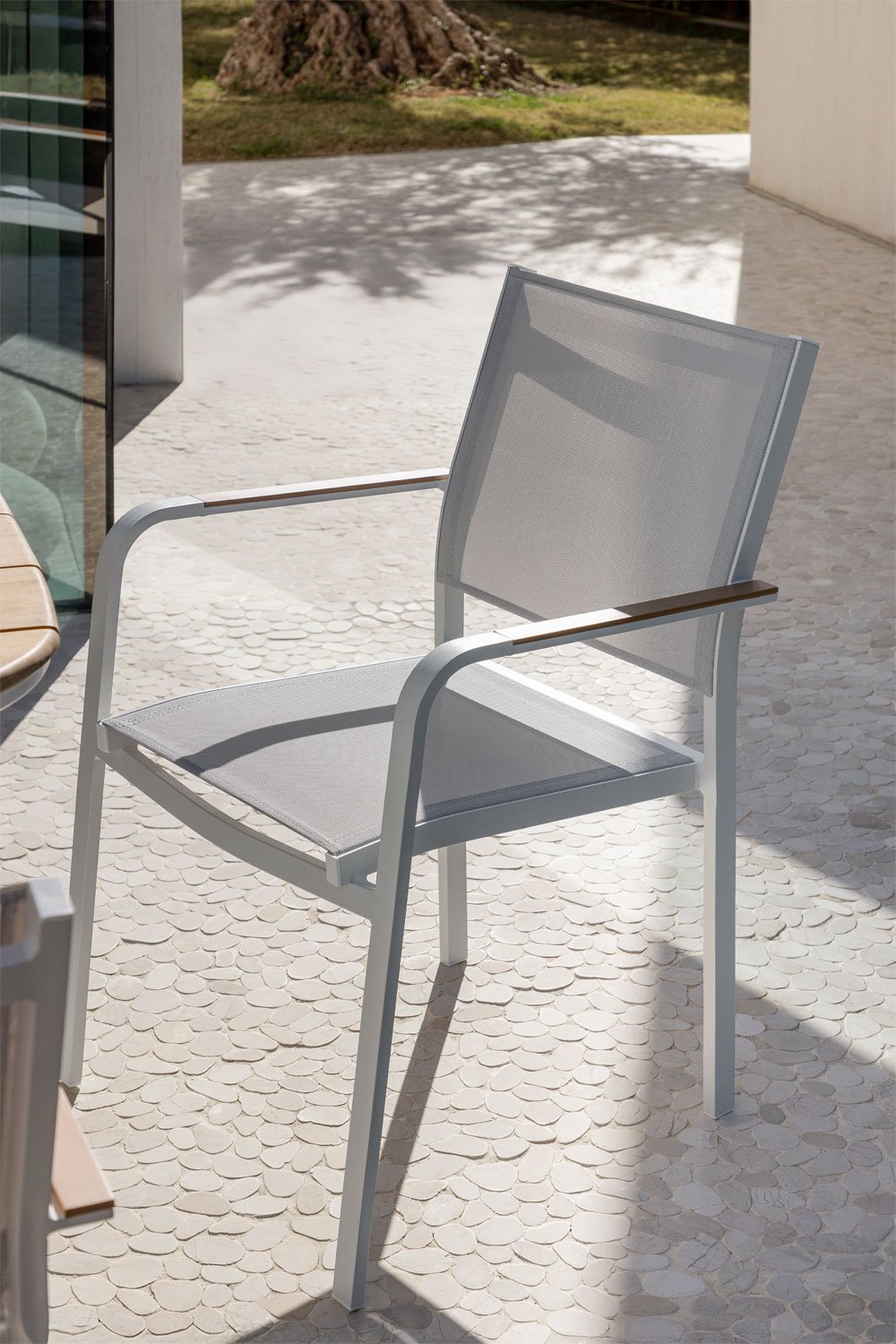 Zestaw 6 aluminiowych krzesel ogrodowych Archer do ukladania w stos, obrazek w galerii 1
