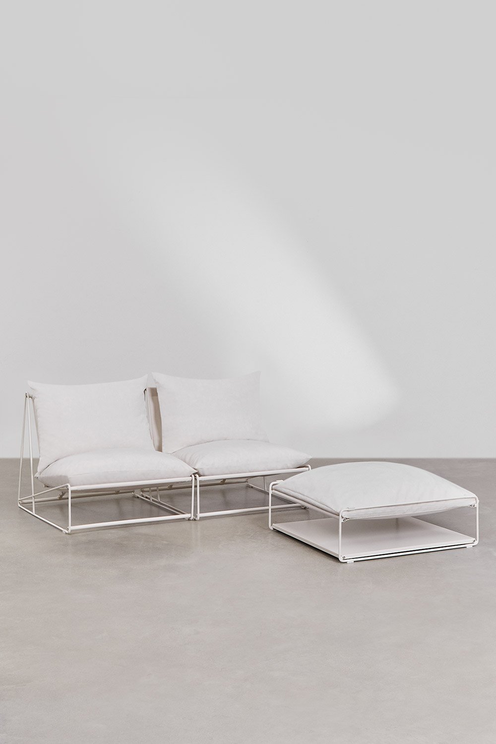 Modułowa sofa ogrodowa 2-częściowa z pufem rozkładanym Amaro, obrazek w galerii 3