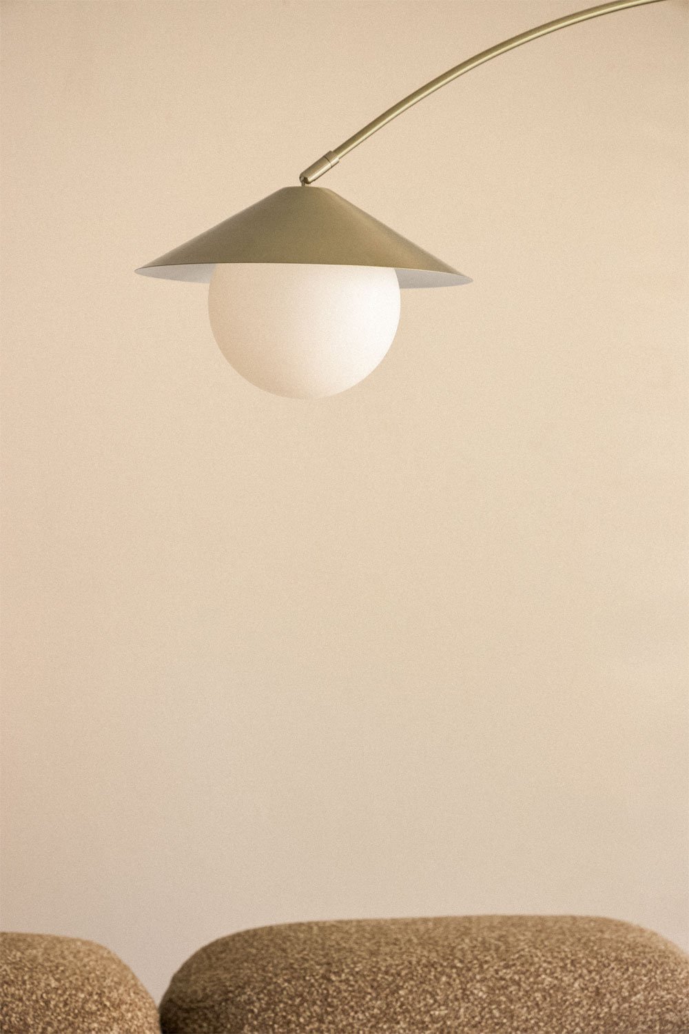 Lampa podłogowa z żelaza Orvina, obrazek w galerii 2