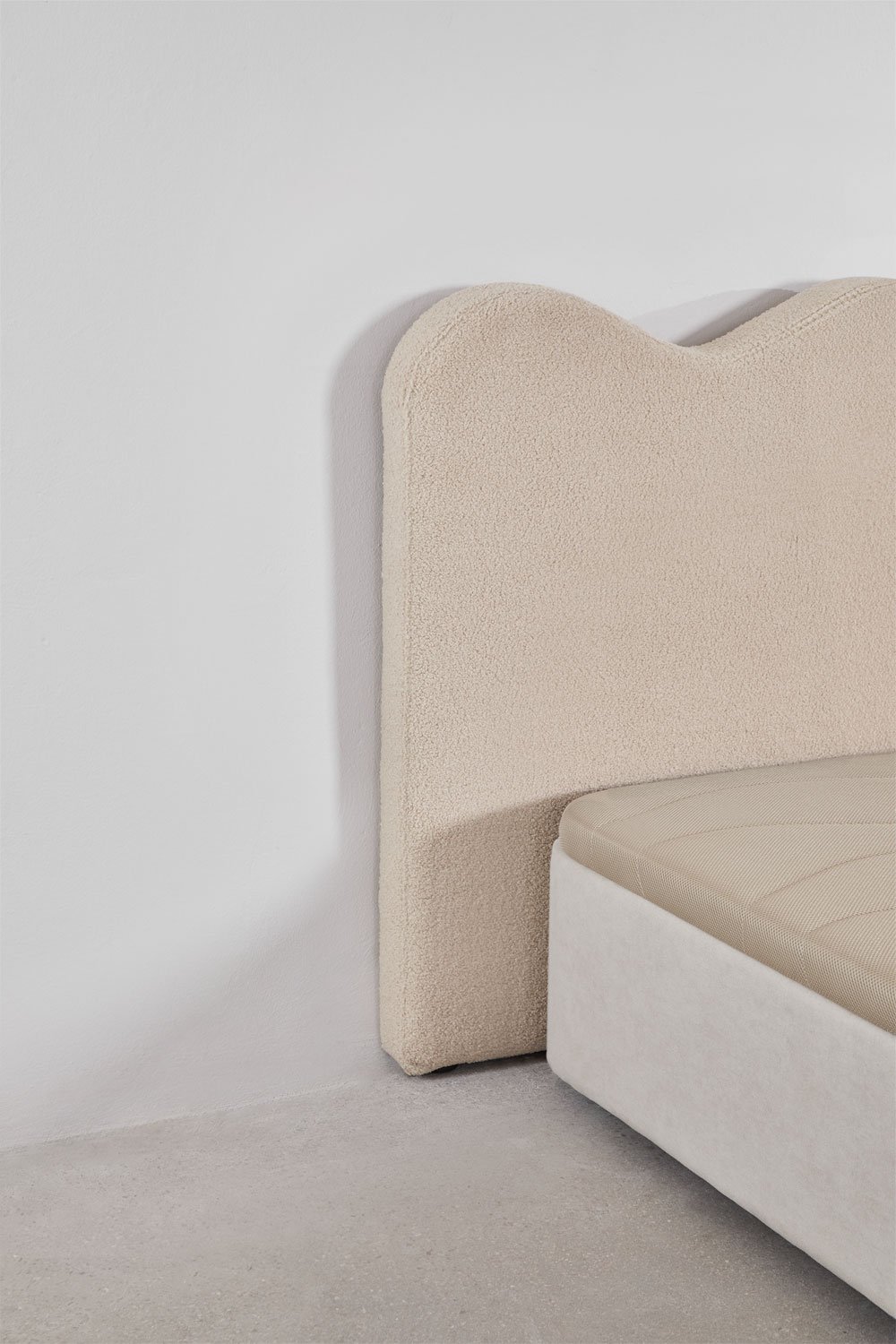 Wezgłowie łóżka 135cm z kremowej tkaniny bouclé Fausto, obrazek w galerii 10