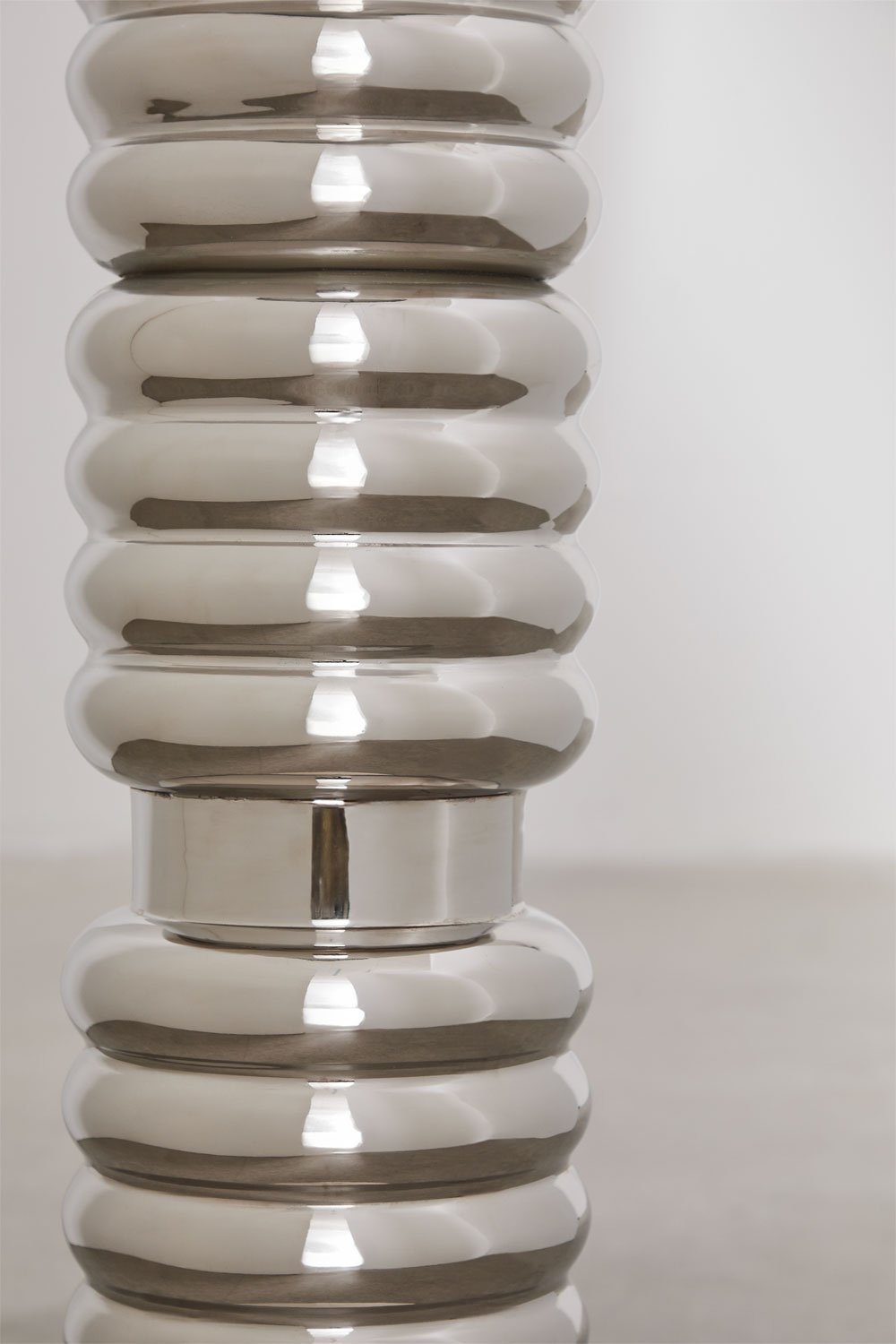 Lampa stojąca z żelaza Mole, obrazek w galerii 6