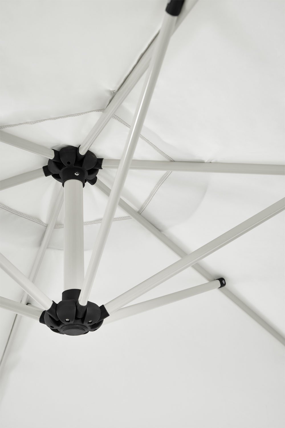 Parasol Gerran Ø295 cm z tkaniny i stali, obrazek w galerii 4