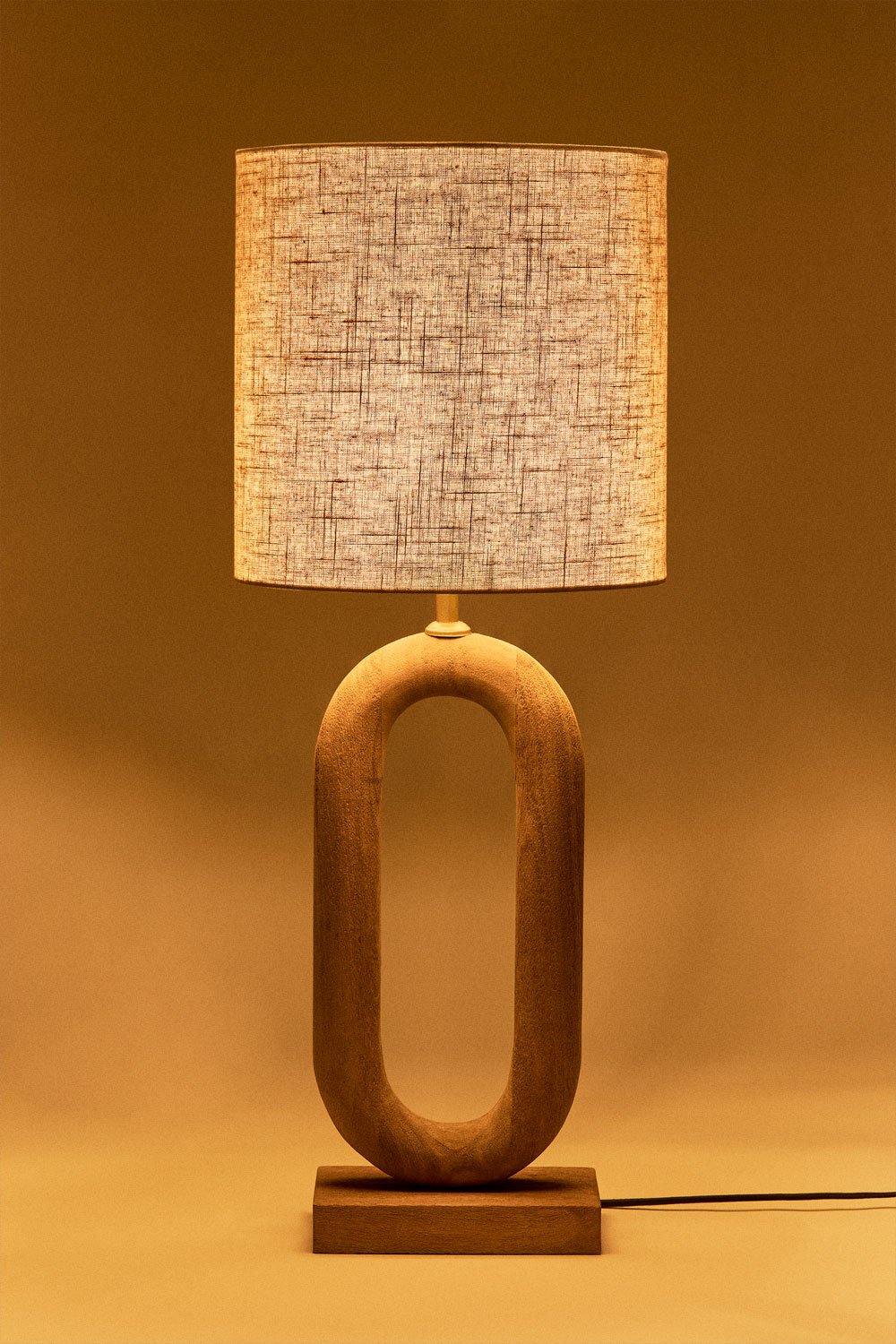 Lampa stołowa z drewna mango Tiberia, obrazek w galerii 2