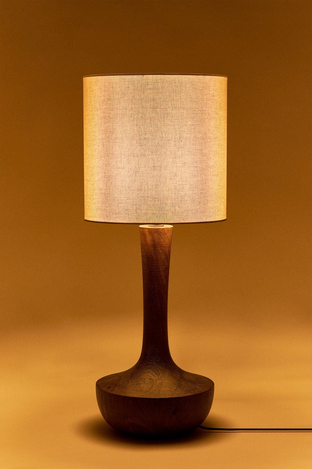 Lampa stołowa z drewna mango Sintra, obrazek w galerii 4