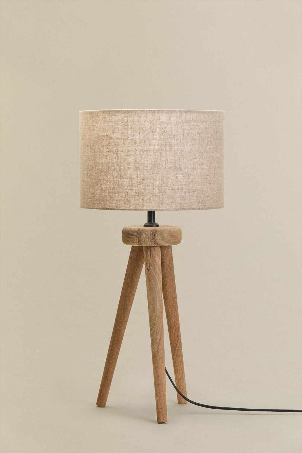 Lampa stołowa z drewna mango Simona, obrazek w galerii 3