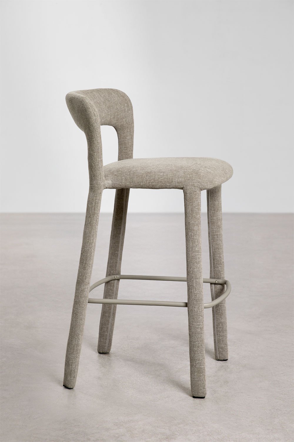 Taboret wysoki 75 cm z oparciem z szarej taupe tkaniny Brusel, obrazek w galerii 4