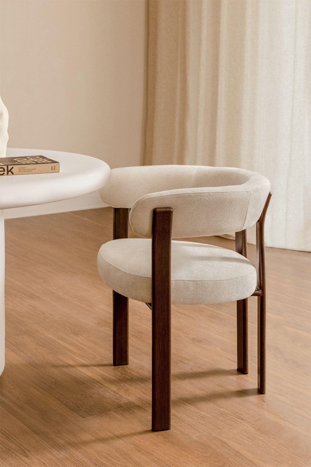 Zestaw 2 tapicerowanych krzeseł jadalnianych z podłokietnikami i metalową ramą Jolie, obrazek w galerii 1