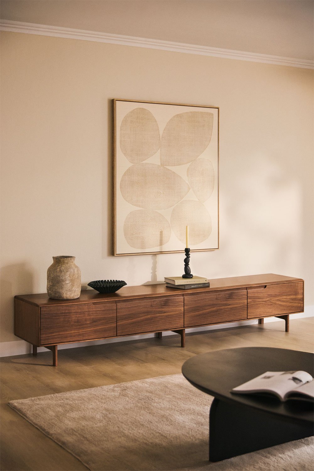 Szafka RTV 240x45 cm z forniru ciemny orzech Treveris, obrazek w galerii 1