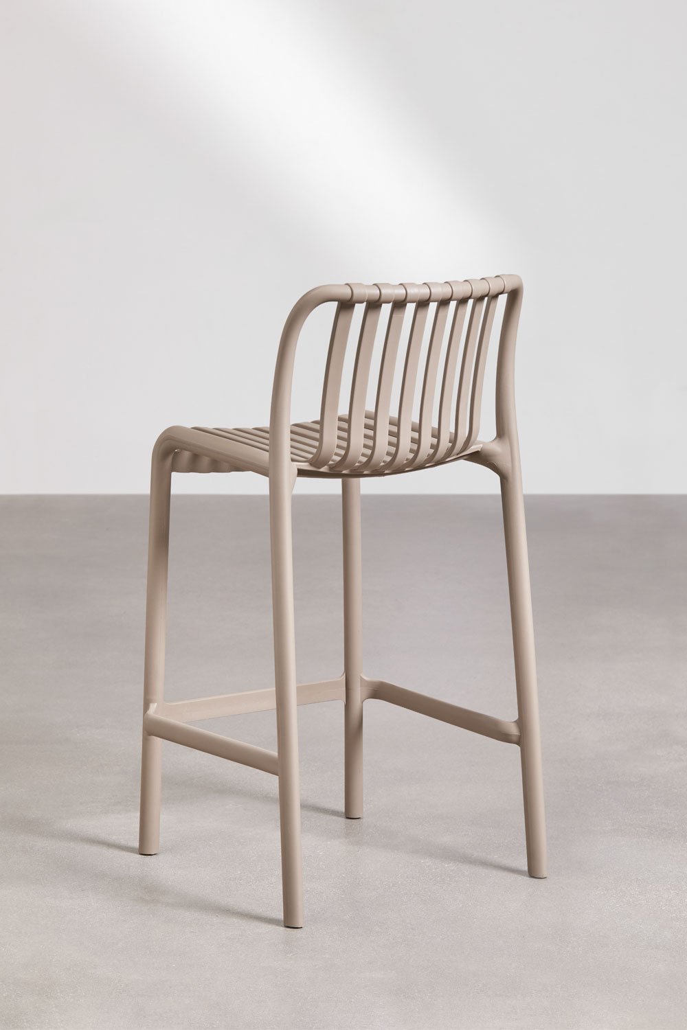 Krzesło barowe Wendell Stackable Polypropylene, obrazek w galerii 4