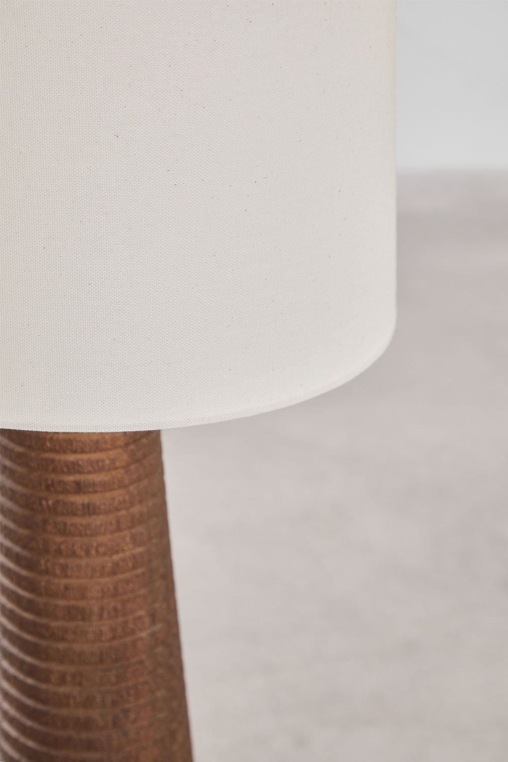 Lampa podłogowa z drewna mango Malva, obrazek w galerii 3