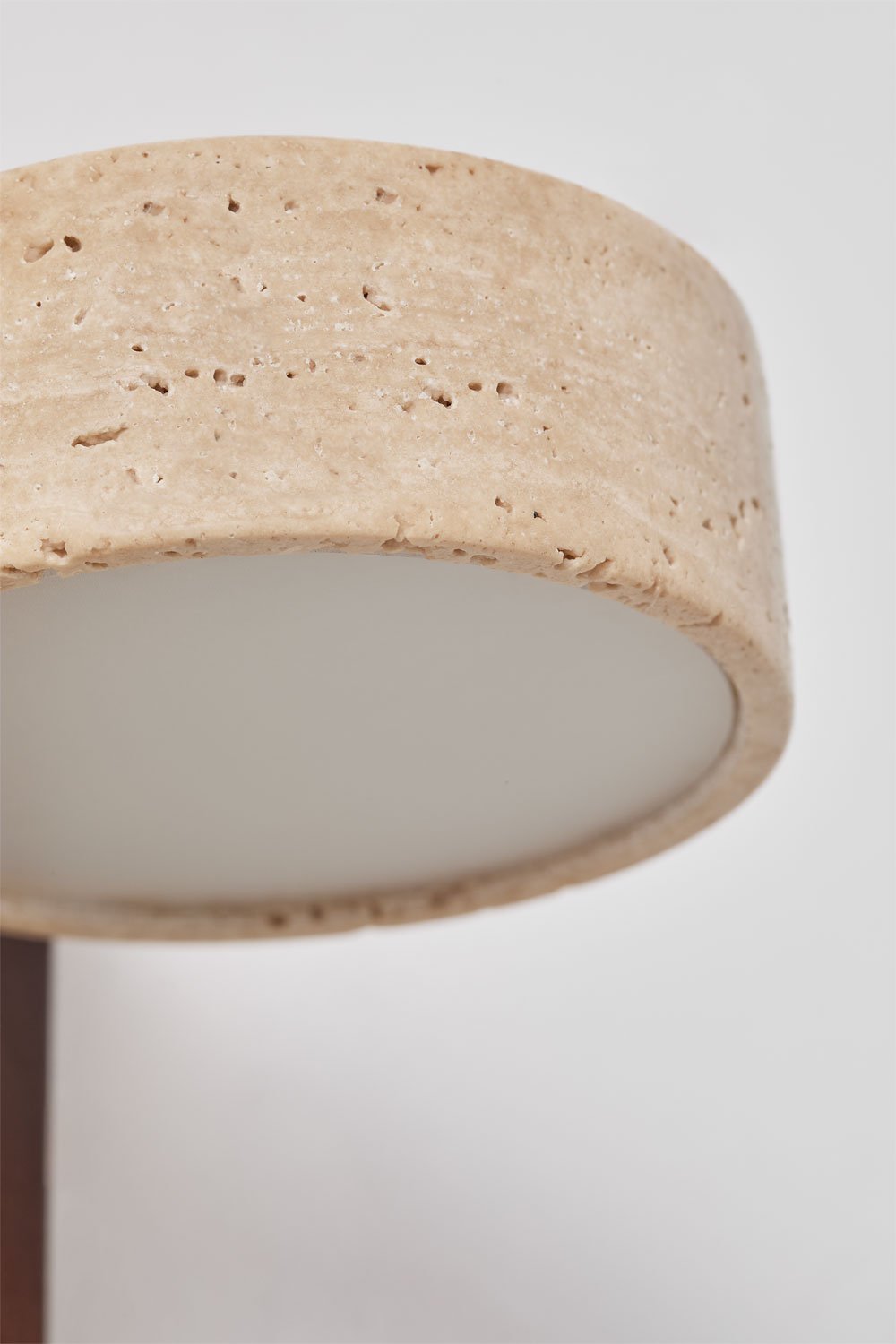 Kierunkowa lampa ścienna LED z drewna i trawertynu Davise, obrazek w galerii 7