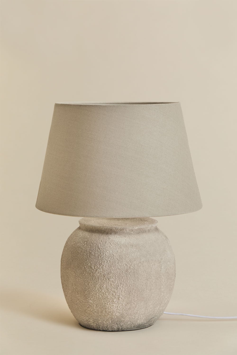 Lampa stołowa Kenaris z ceramiki i lnu, obrazek w galerii 1