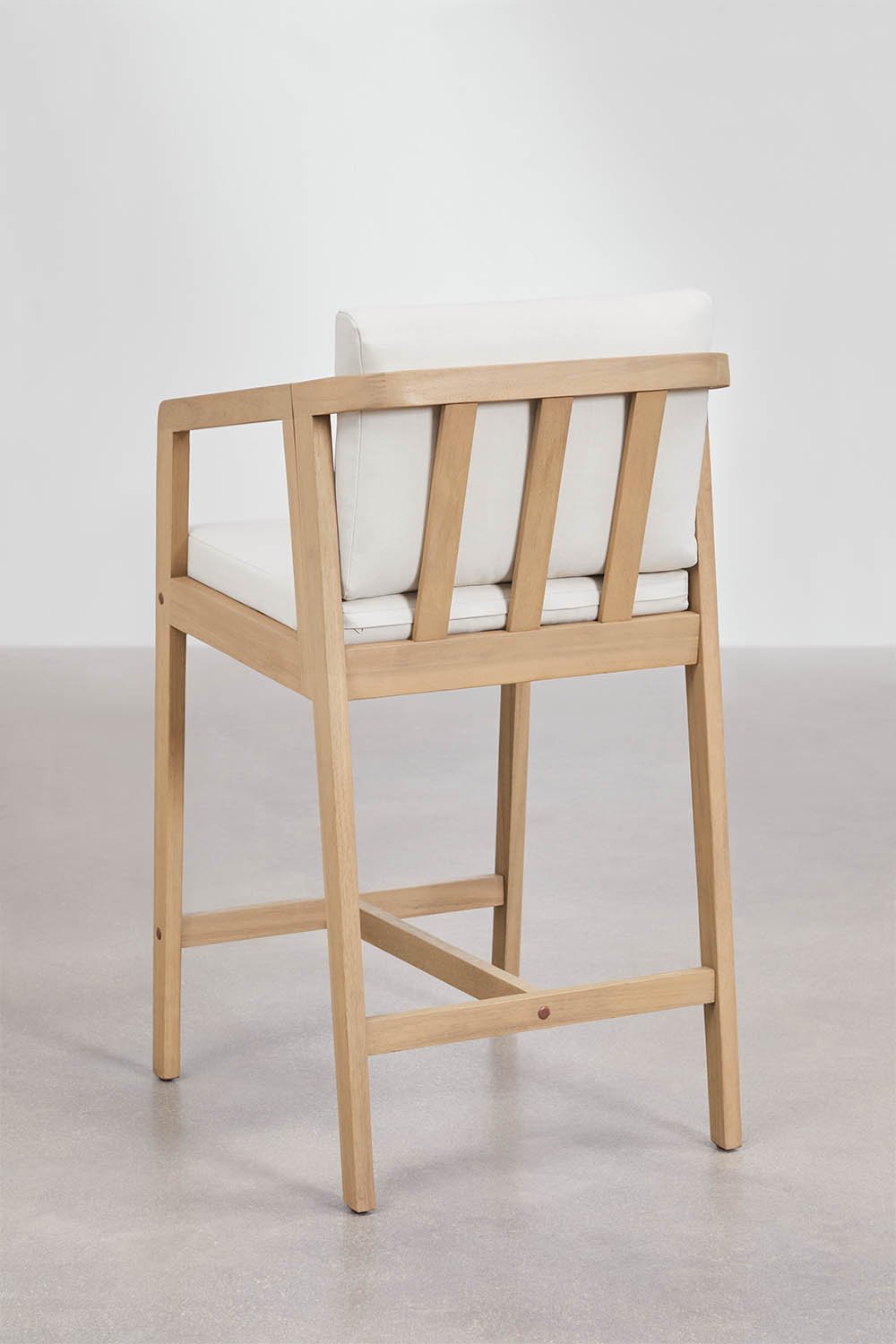 Taboret ogrodowy wysoki z drewna akacjowego Kaela, obrazek w galerii 3