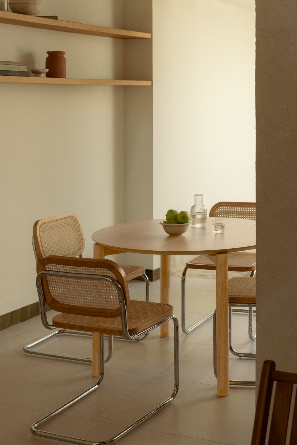 Okrągły stół jadalniany Ø110 cm z MDF Munden, obrazek w galerii 2