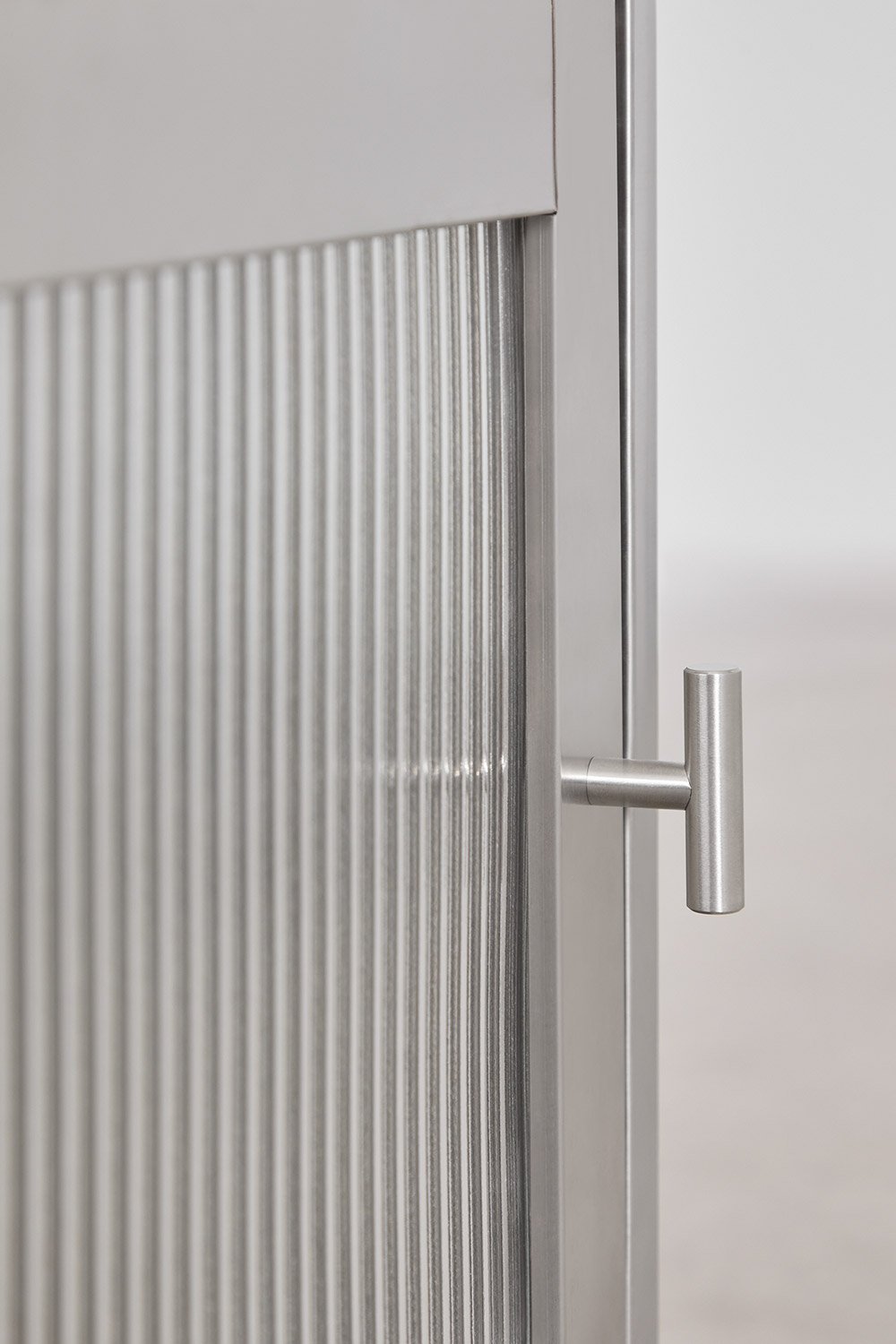 Mebel RTV 180x40 cm ze stali i szkła Paoline, obrazek w galerii 9