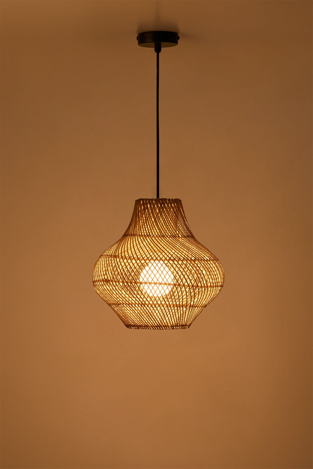 Lampa sufitowa wisząca z rattanu Magali, obrazek w galerii 2