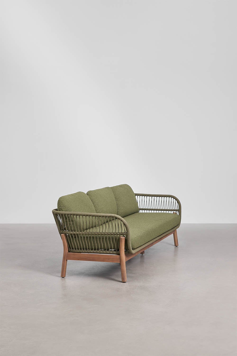 Sofa ogrodowy 3-osobowy z drewna akacjowego i plecionej liny Karvia, obrazek w galerii 5