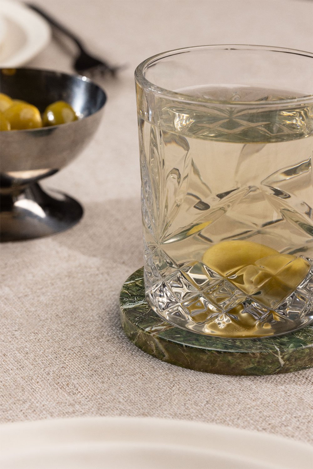 Pack 4 okrągłych podkładek pod kubki Ø10 cm z marmuru Valtris, obrazek w galerii 2