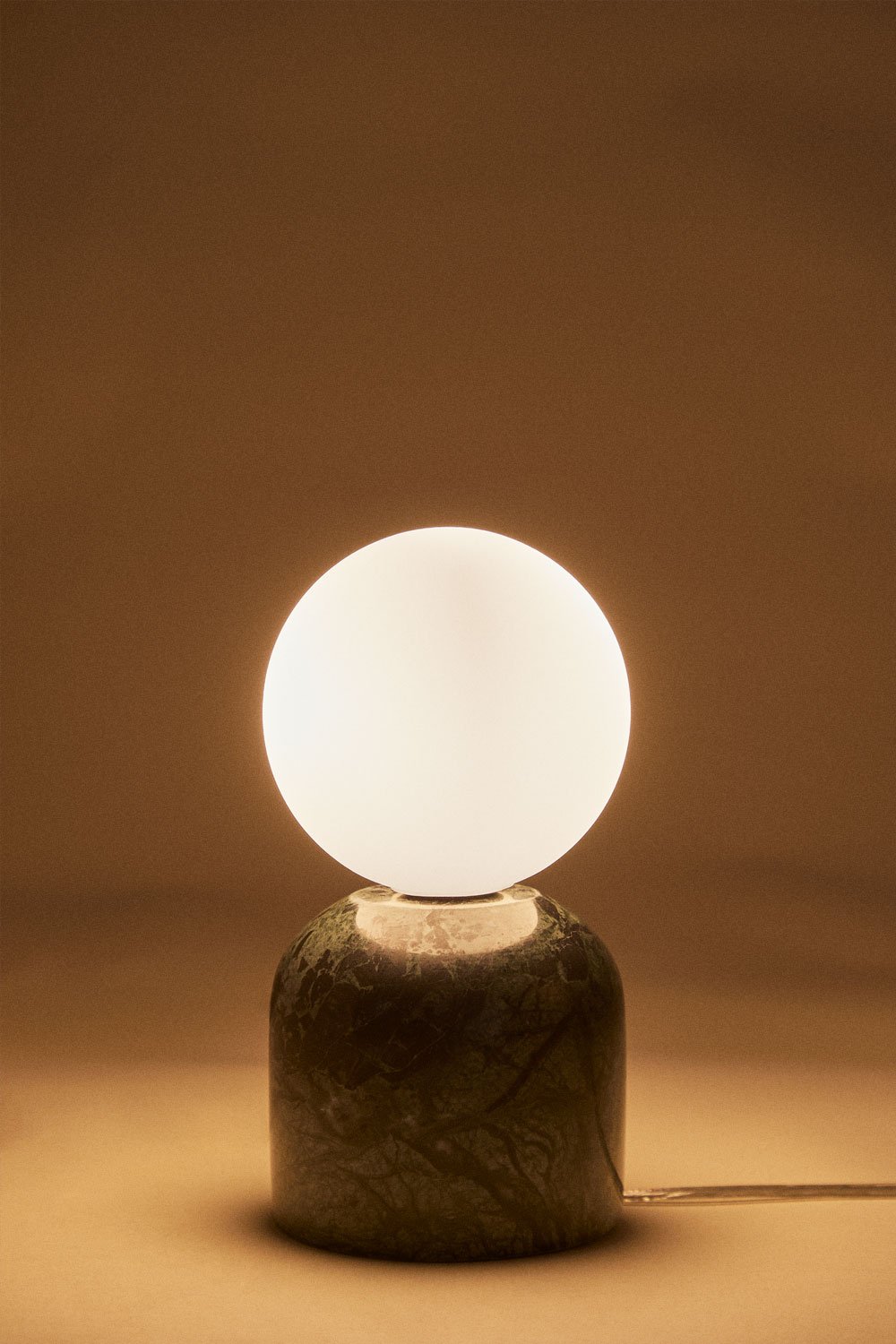 Lampa stołowa z naturalnego kamienia Tumkur, obrazek w galerii 4