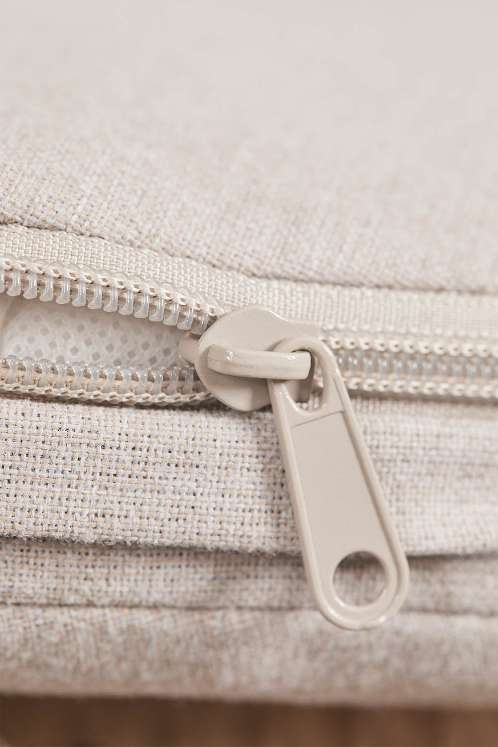 Zestaw 2 krzeseł ogrodowych z podłokietnikami ze stali i syntetycznego rattanu Liparian, obrazek w galerii 8