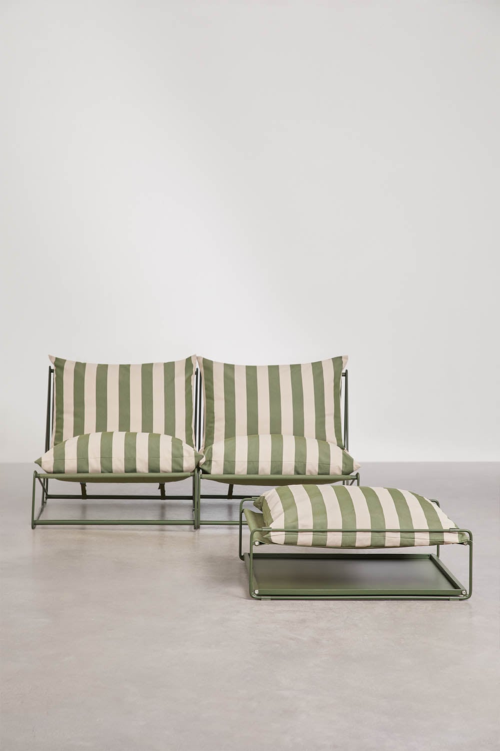 Modułowa sofa ogrodowa 2-częściowa z pufem rozkładanym Amaro, obrazek w galerii 1