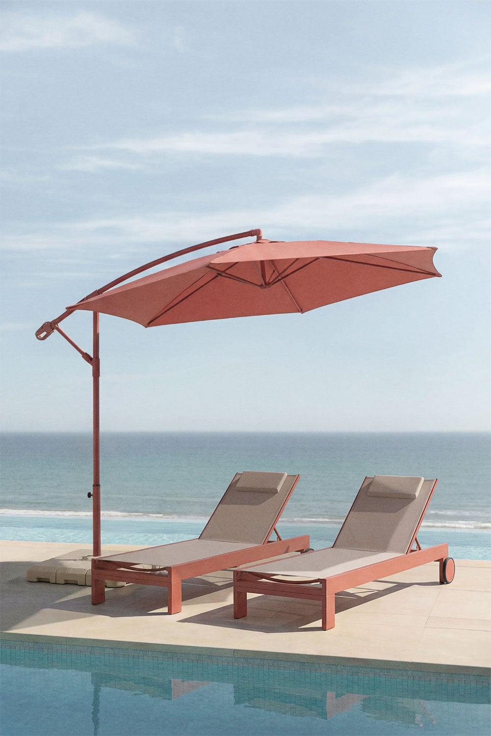 Parasol Ø295 cm z tkaniny i stali Salina, obrazek w galerii 1