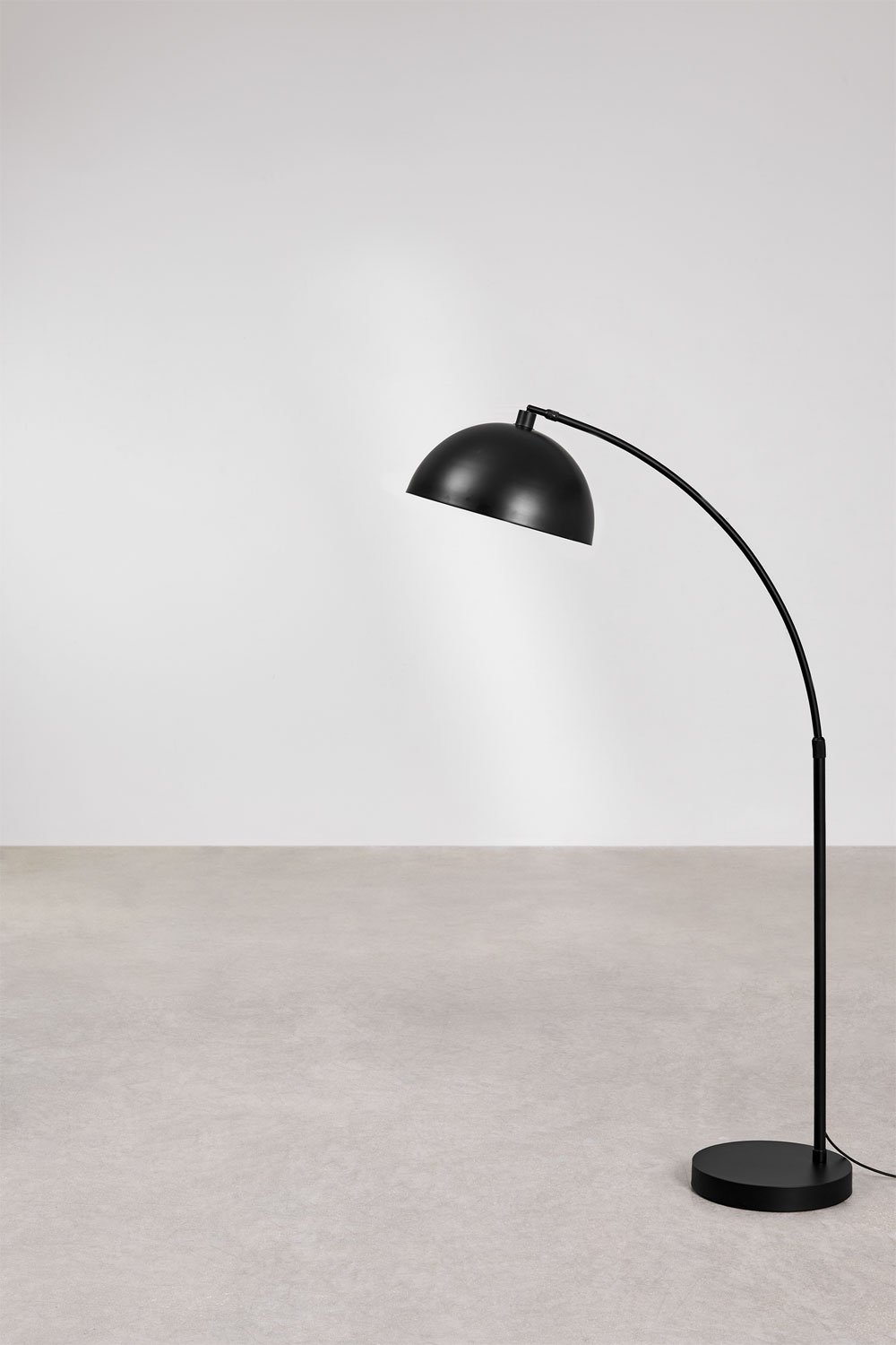 Lampa podłogowa Diala z żelaza, obrazek w galerii 6