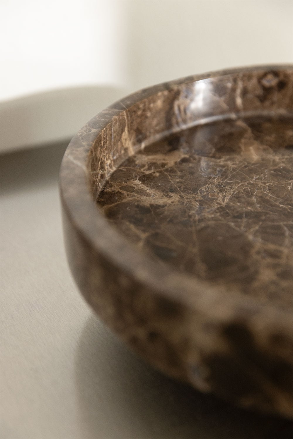 Okrągła taca na drobiazgi Ø25 cm z naturalnego kamienia Kevara, obrazek w galerii 2