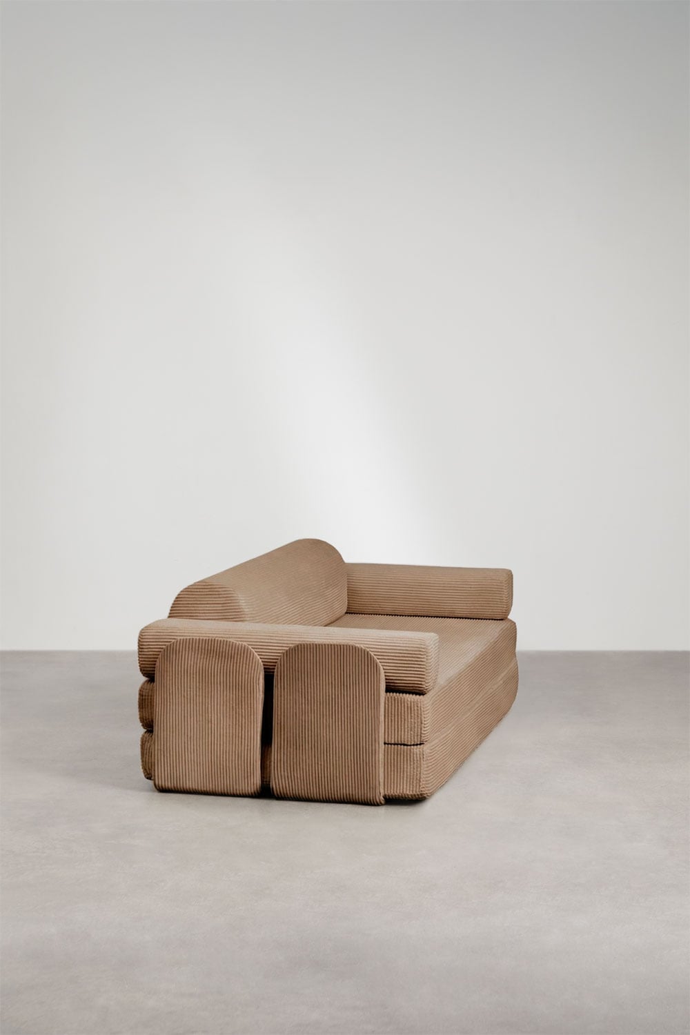 Sofa rozkładana dwuosobowa z weluru pakowana próżniowo Paoly, obrazek w galerii 5