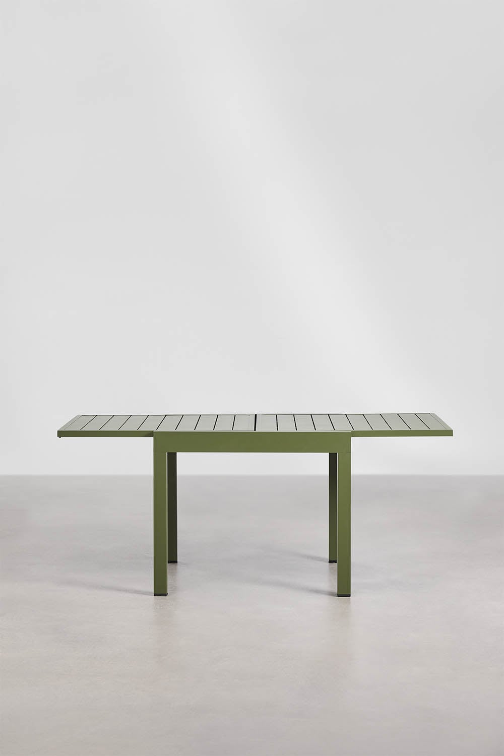 Zestaw stołu prostokątnego 90-180x90 cm rozkładanego z aluminium Starmi oraz 8 sztaplowanych krzeseł ogrodowych z aluminium Kare, obrazek w galerii 4