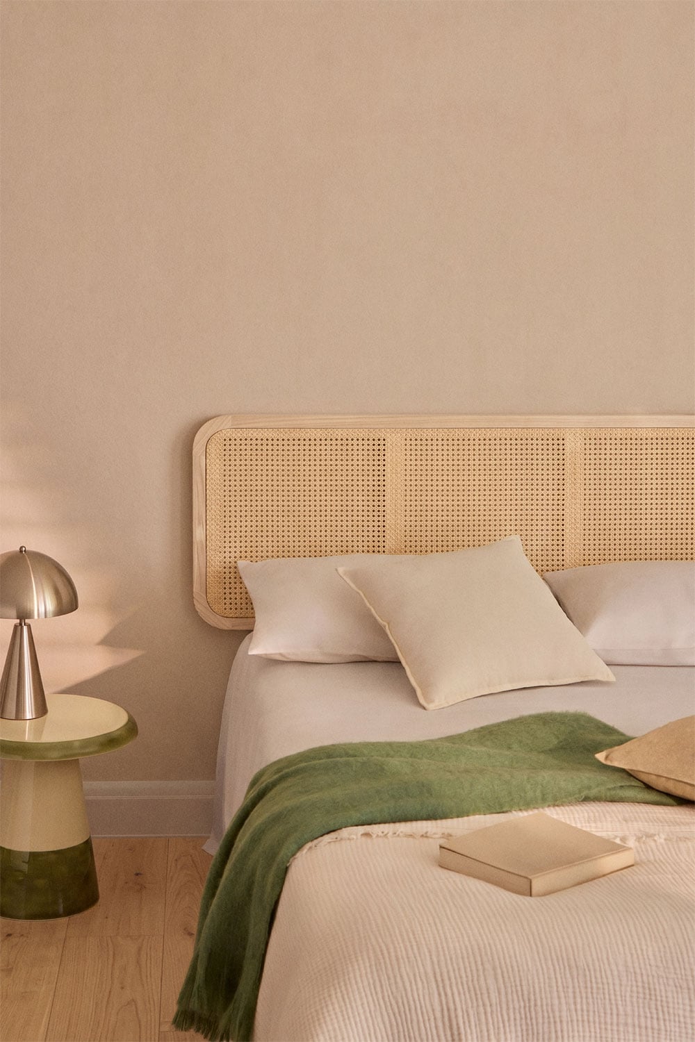 Cabecero do łóżka o szerokości 135 cm i 150 cm z drewna Ralik Design, obrazek w galerii 1